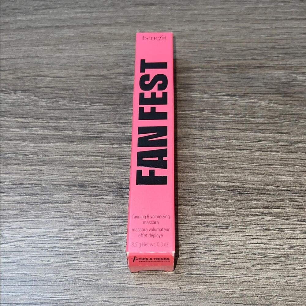 Benefit Fan Fest Mascara (Full Size) in Shade Hyper Black